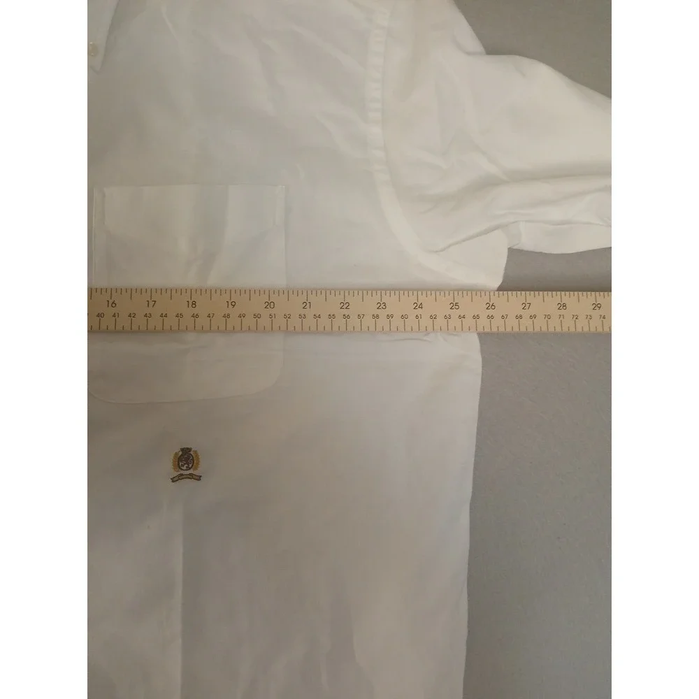 Vintage '90's Tommy Hilfiger White Button Down Shirt Size 16.5-34/35 Lion Crest - Picture 7 of 8